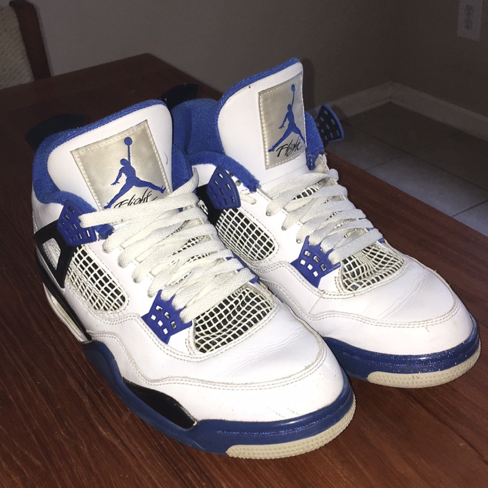 Jordan 4 Retro Motorsport (2017)